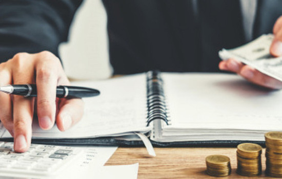 الميزانية الفعالة ومراقبة التكاليف التشغيلية